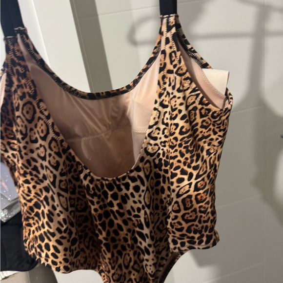 Victoria Secret Bling one peice Bathing suit - Picture 5 of 6